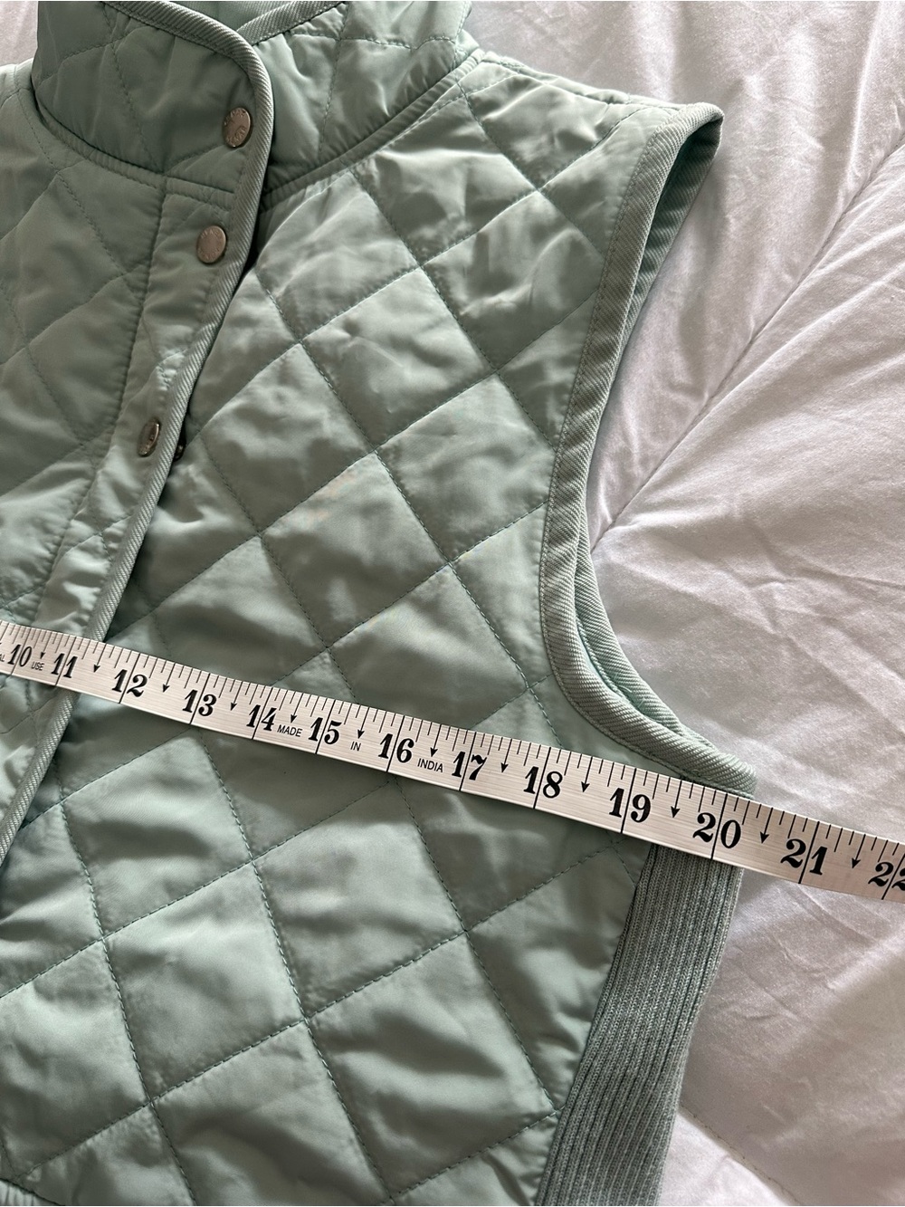 Kenar Quilted Sleeveless Vest in Mint Green size large - Picture 4 of 12